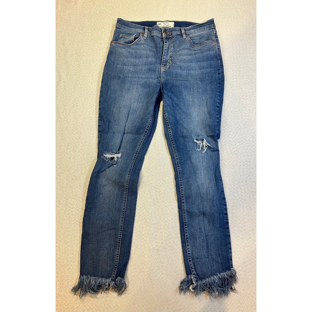 Free People Distressed Frayed Fringe Hem Skinny Jeans Medium Wash Blue Size 30
